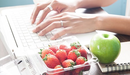 De 7 gezondste snacks voor op kantoor